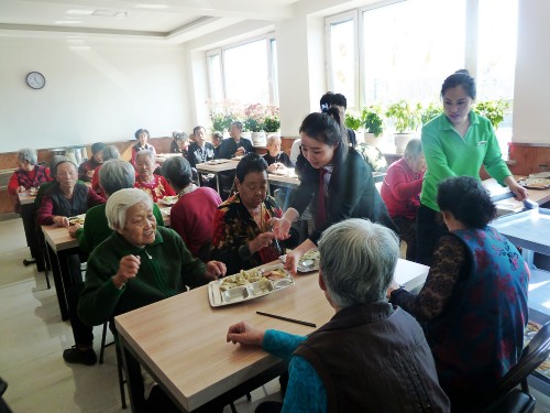 恒山区总人口_鸡西市恒山区李巍(2)